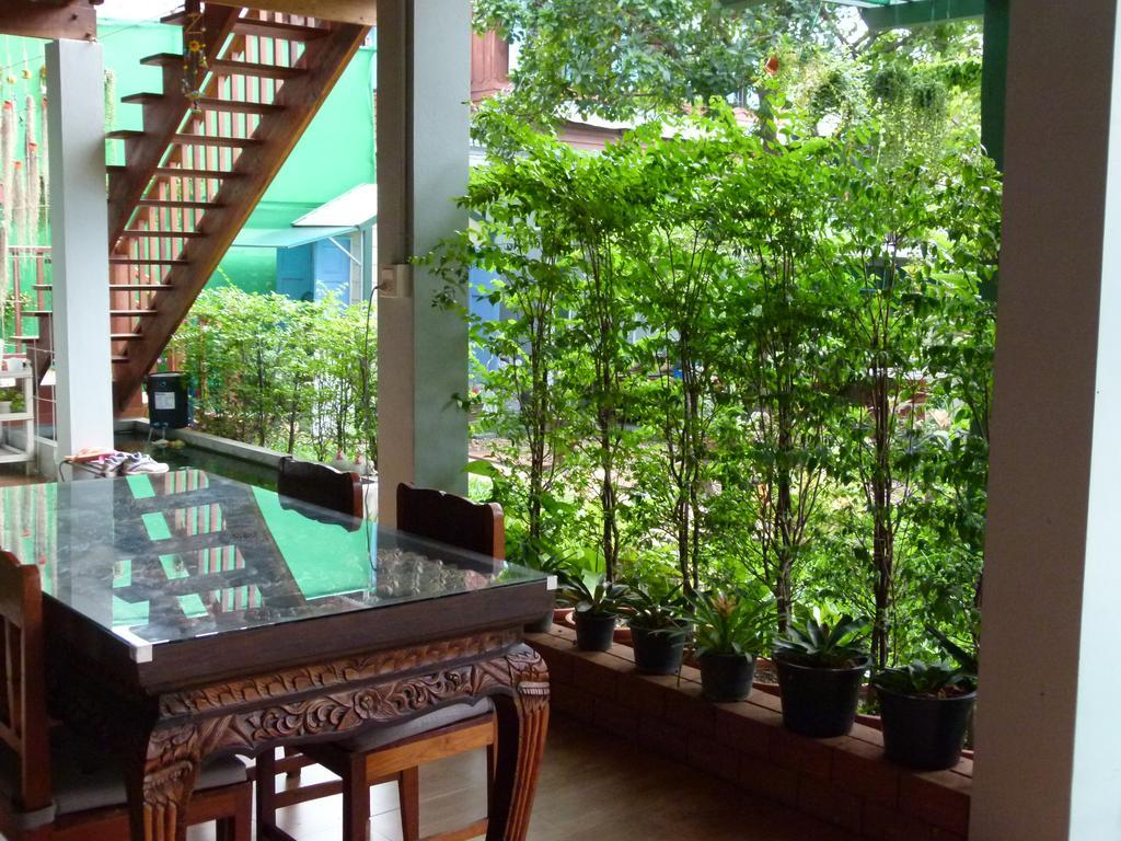 Ban Boonchu Acomodação com café da manhã Phra Nakhon Si Ayutthaya Exterior foto