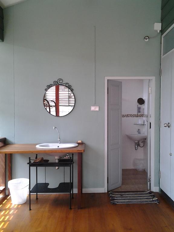 Ban Boonchu Acomodação com café da manhã Phra Nakhon Si Ayutthaya Quarto foto